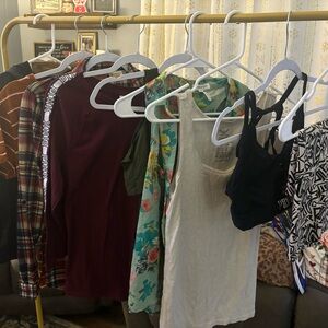 Women’s Top Lot